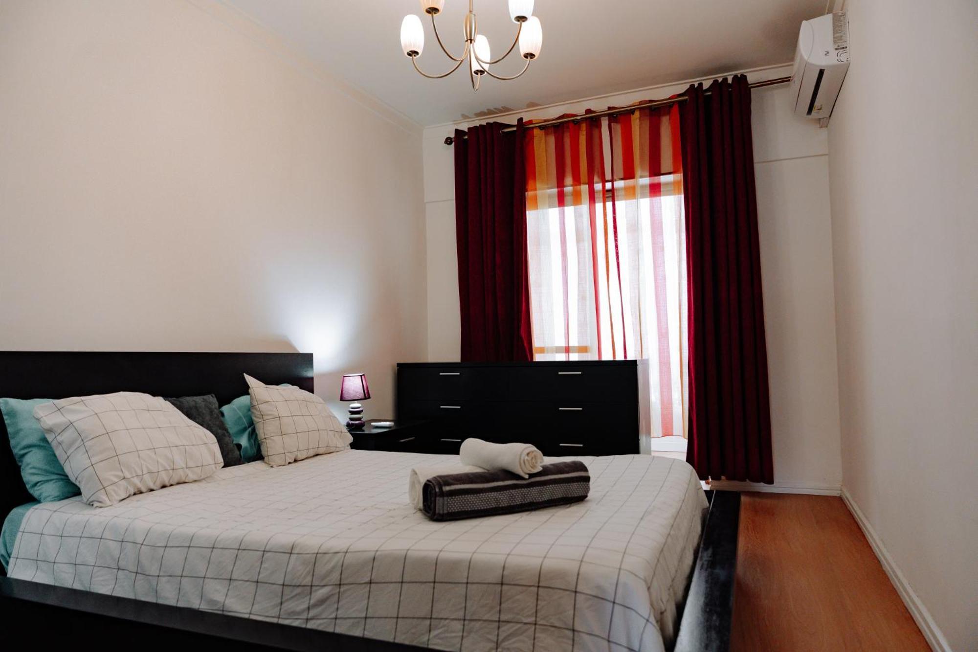 Family-Friendly And Cozy 3-Bedroom Accommodation In リスボン エクステリア 写真